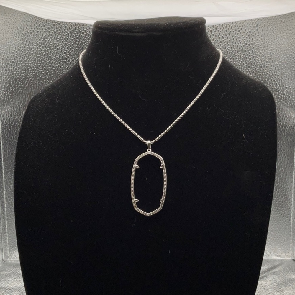 NWT Reid silver adjustable necklace frame